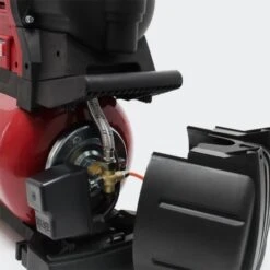 Bomba De Presion 4.500l/h - 1.300W -Maquituls Tienda bomba de presion 4500lh 1300w 2