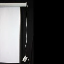 Pantalla Proyeccion ELECTRICA 122" (244x182cm) * Motor + Mando A Distancia * -Maquituls Tienda pantalla proyeccion electrica 122 244x182cm motor mando a distancia 1 5